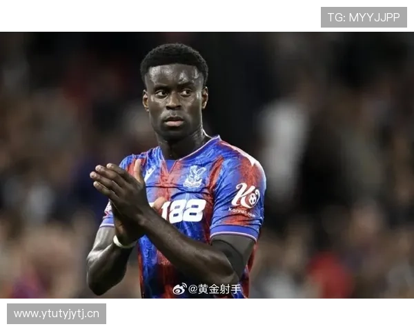 曼城签下格伊重塑后防蓝月亮冲击英超欧冠双线冠军新赛季野心全面升级