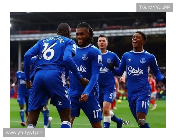 曼彻斯特德比再燃激情全面揭示英超双雄巅峰对决未来格局走向之争